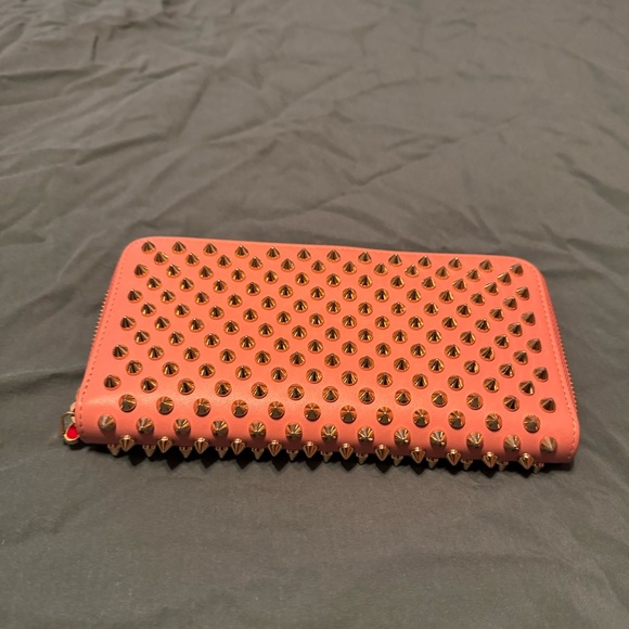 Christian Louboutin spiked zip wallet - Picture 4 of 7
